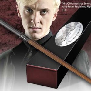 Replica the noble collection harry potter draco malfoy varita con caja y placa de identificacion