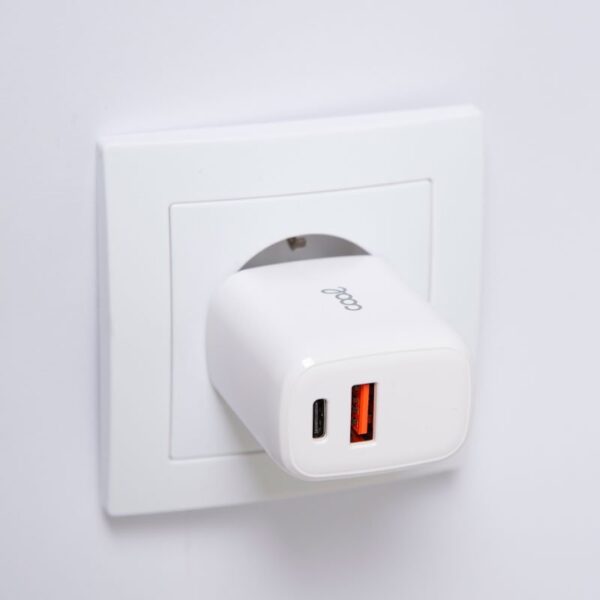 Cargador Red Universal Fast Charger (PD) Dual Tipo-C / USB COOL (20W) Blanco - Imagen 3